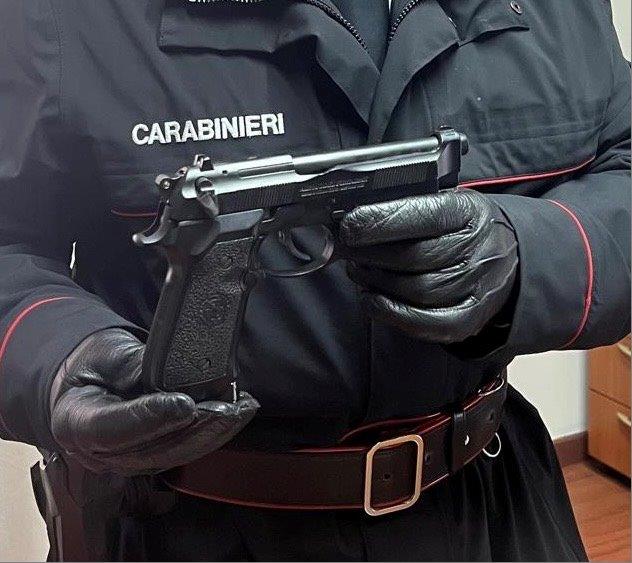 Carabineri 300125