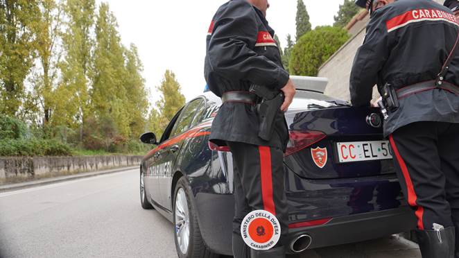 Carabinieri 060325E