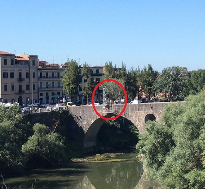 ponte fiume chiuso