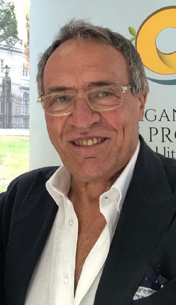 Umberto Cinque vice presidente Confcommercio Caserta